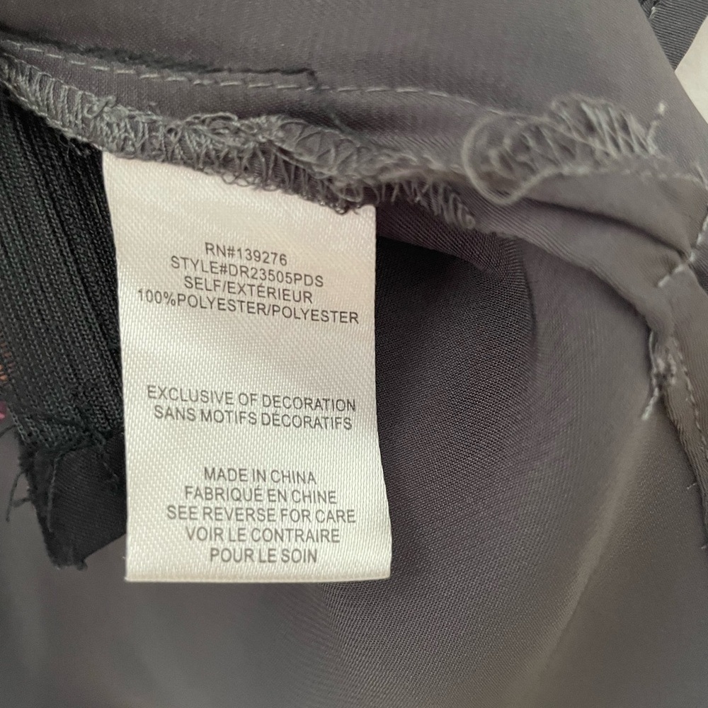 NWT grey T-shirt Nordstroms Rack size xs - Picture 8 of 10